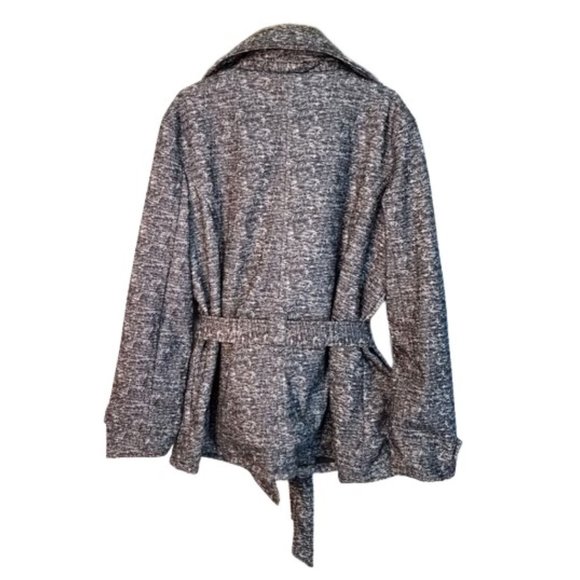 YMI Heathered Gray & White Lined Button Coat With Belt & Pockets - Women's 2X - Picture 2 of 6